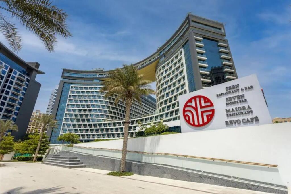 Luxury 1 Bedroom In Palm Dubai. Beach Access Dubai