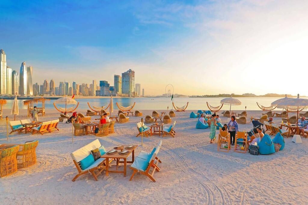 Luxury 1 Bedroom In Palm Dubai. Beach Access Apartment