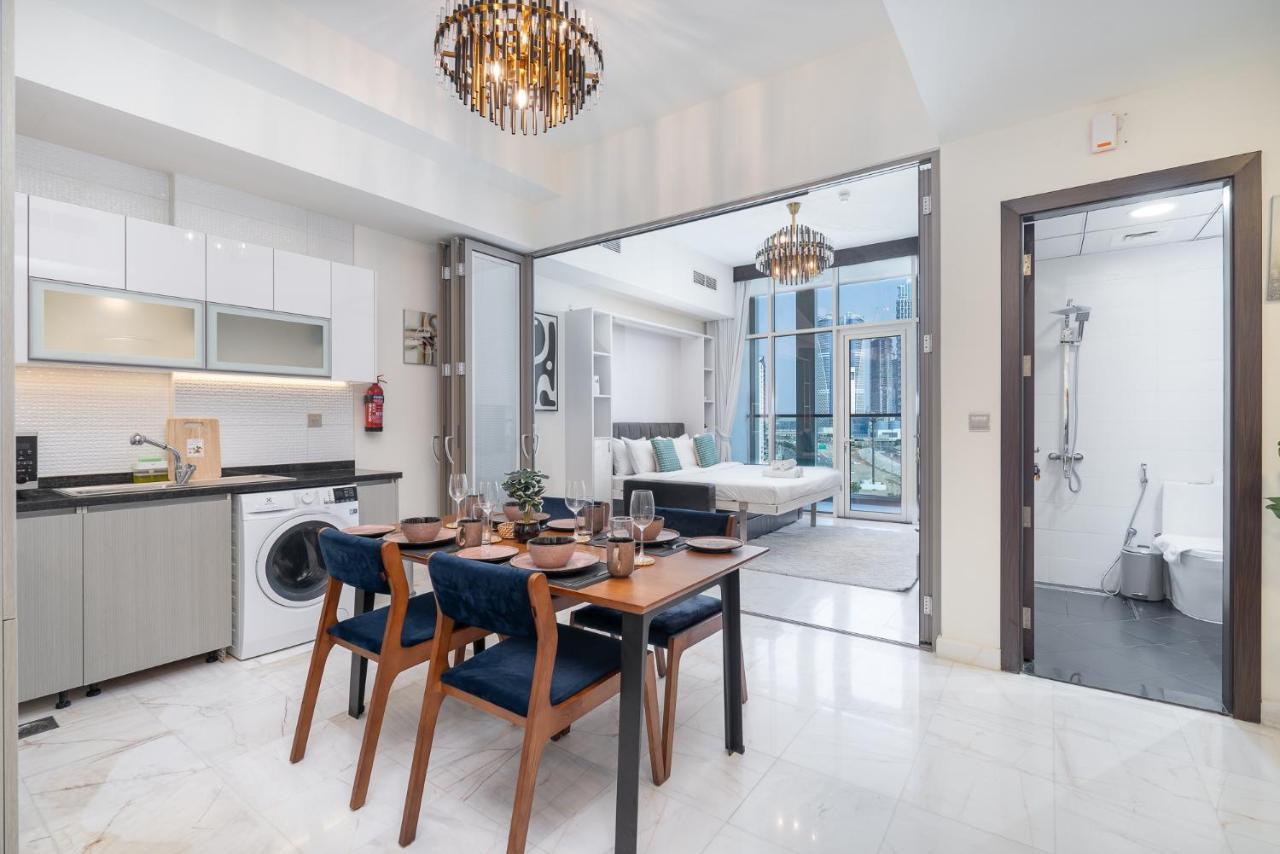 Heaven Crest Homes: Luxury Canal View With Amenities Apartment Dubai