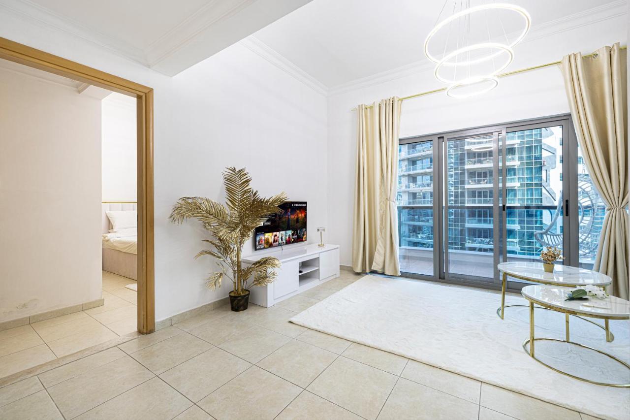 Luxury And Spacious Full Marina View Apartamento