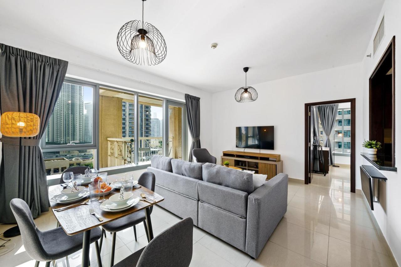 Cute 1 Bedroom - Walk To Opera, Mall & Burj Khalifa Appartement Dubaï