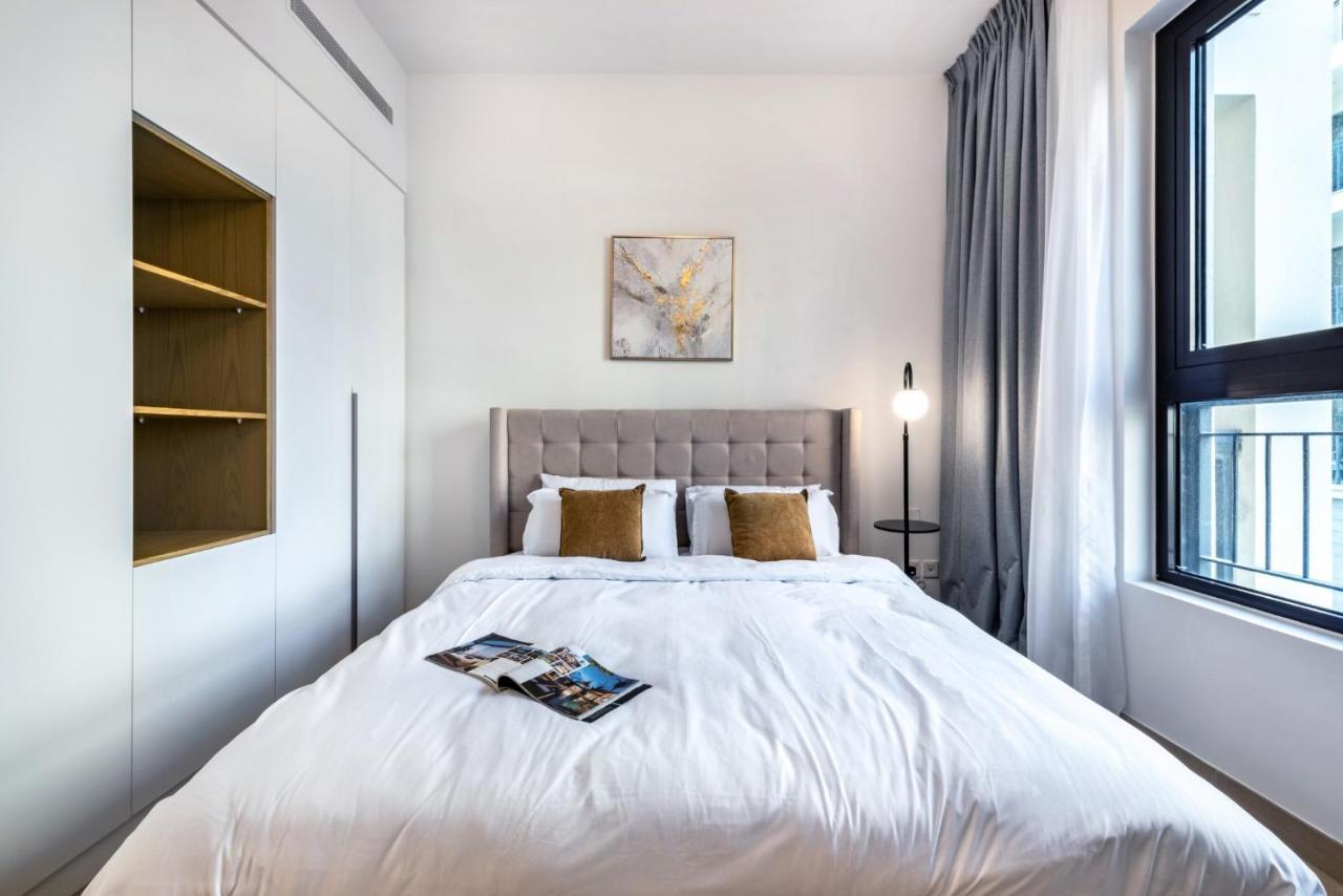Lägenhet Spacious 2br Flat, La Rive 2 *