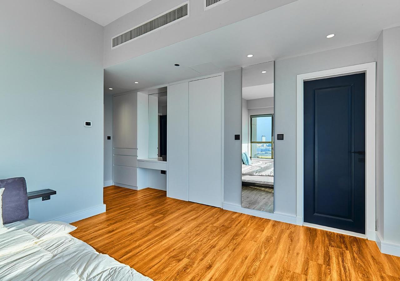 First Class In Heart Of Jbr, Steps To The - 121 Living Dubai
