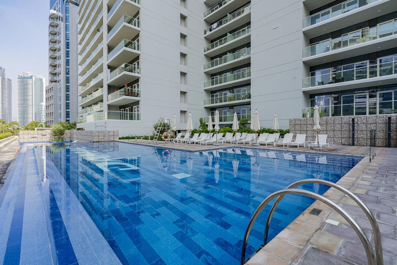 Two Bed Near Burj Khalifa Mall-5minuts-rva2705 Apartamento