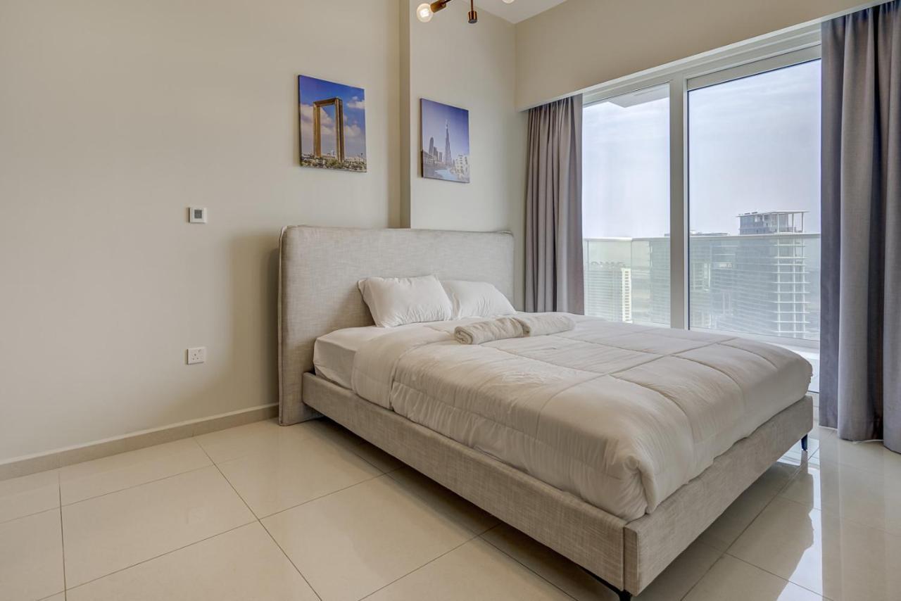 Two Bed Near Burj Khalifa Mall-5minuts-rva2705 Apartamento