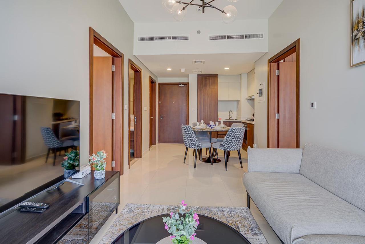 Apartamento Two Bed Near Burj Khalifa Mall-5minuts-rva2705 Dubái