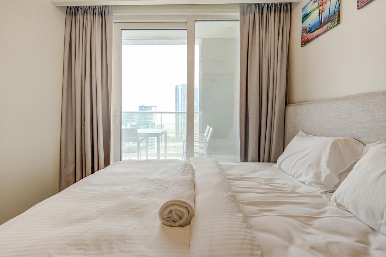 Two Bed Near Burj Khalifa Mall-5minuts-rva2705 Dubái