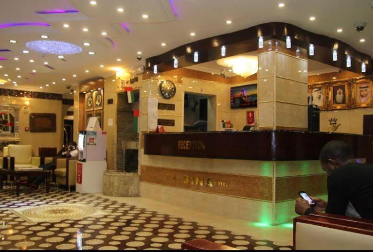 Hotel Grand Sina Dubái