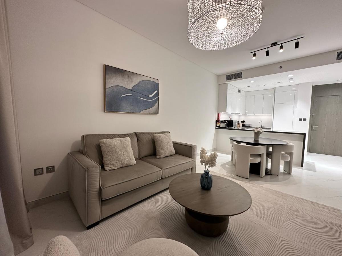 Oraya - Skyline Serenity At 1br In District One Appartamento *