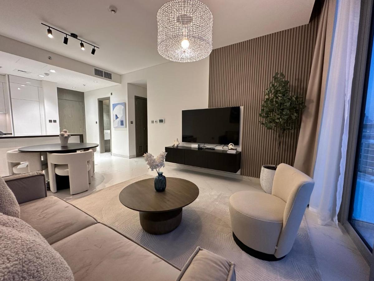Oraya - Skyline Serenity At 1br In District One Appartamento *
