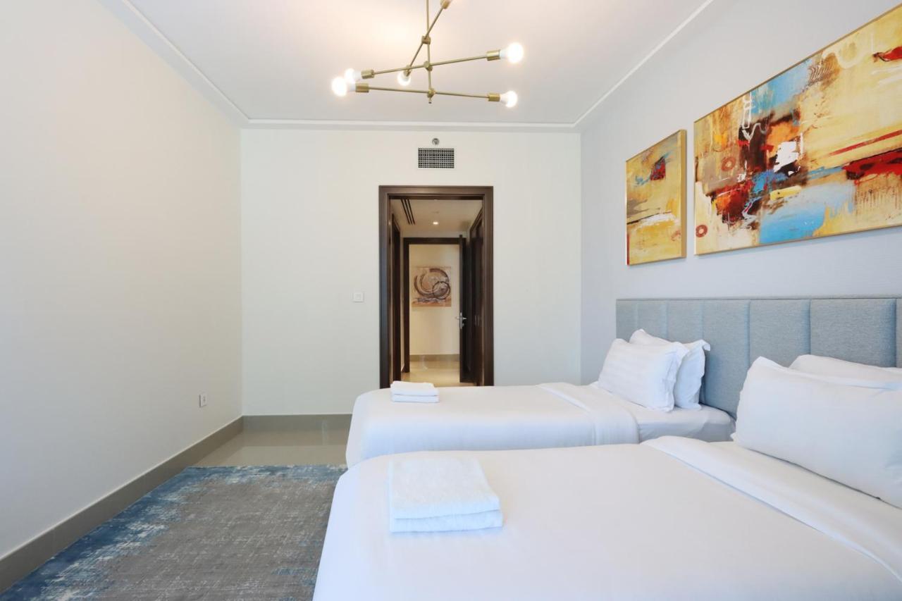 Livbnb Suites-spectacular 2br Burj Fountain Views Apartemen