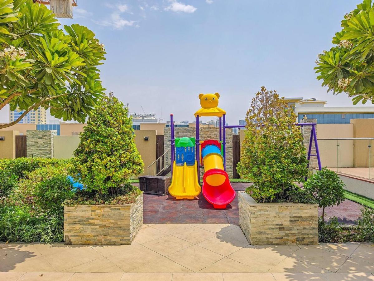 Primestay - G24 Tower 1br Plus Maids In Jvc *