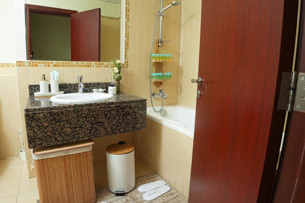 Pure Sand - Luxury Jbr Albergue