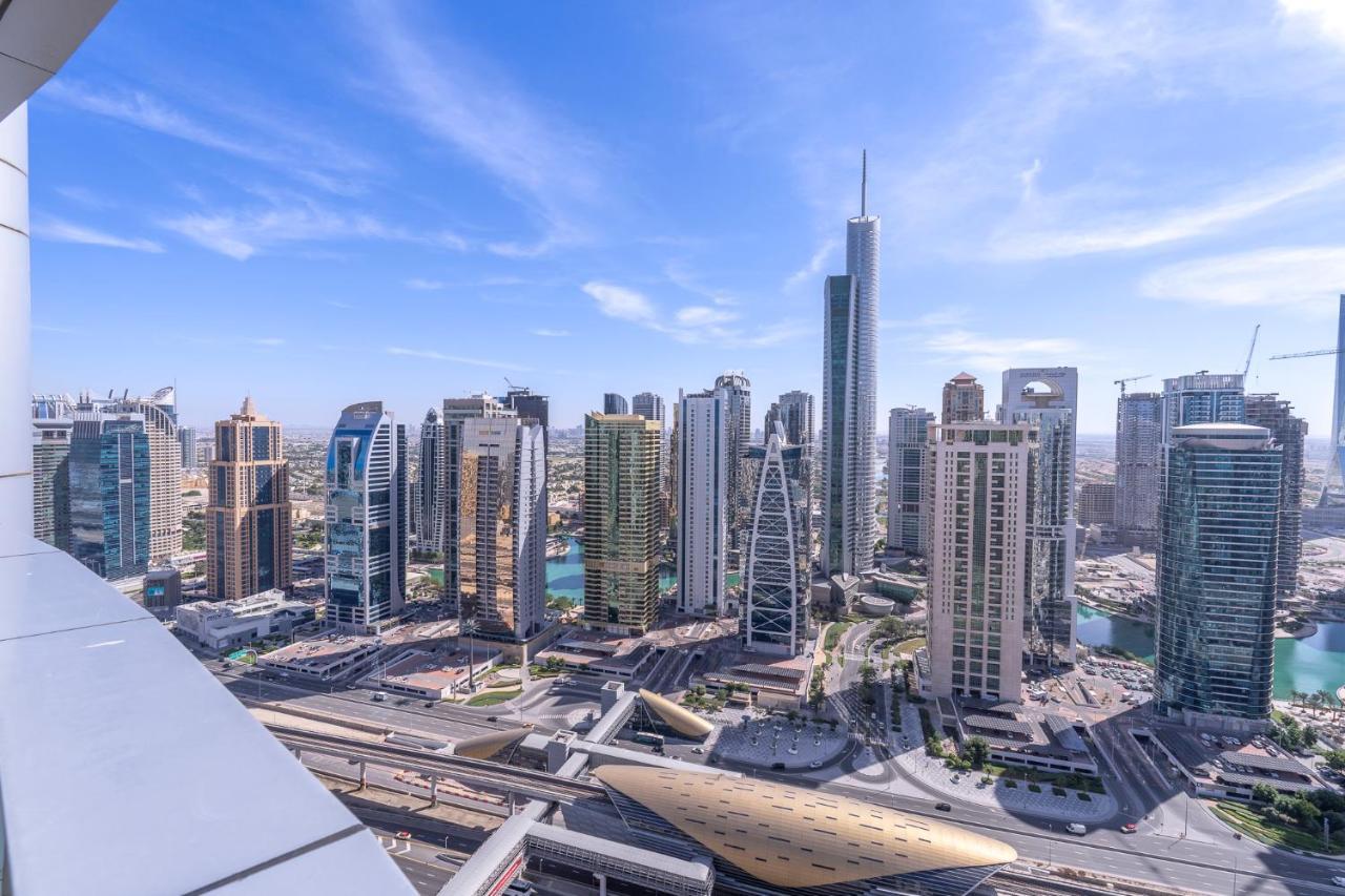 Heaven Crest Marina - 4 Bedroom With Marina View Near Jbr Beach, Free Parking, Wi-fi, Gym And Pool Apartamento