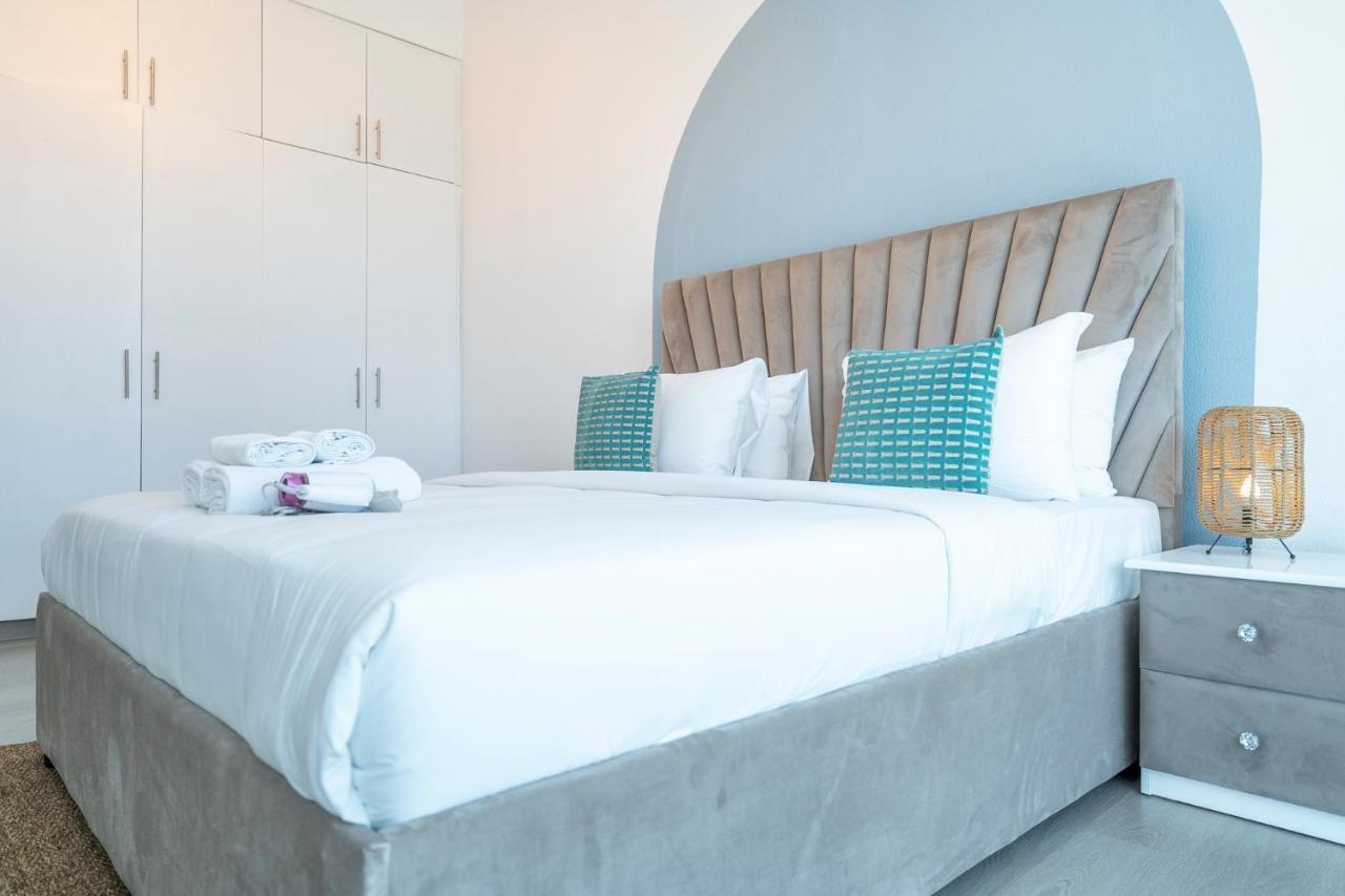 Heaven Crest Marina - 4 Bedroom With Marina View Near Jbr Beach, Free Parking, Wi-fi, Gym And Pool Apartamento Dubái