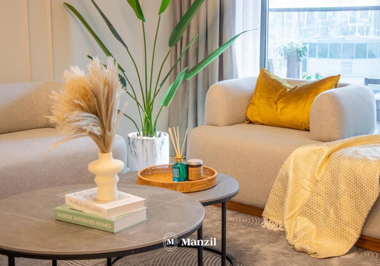Manzil - 2br With Maid's And Burj View In Downtown, Apartamento *