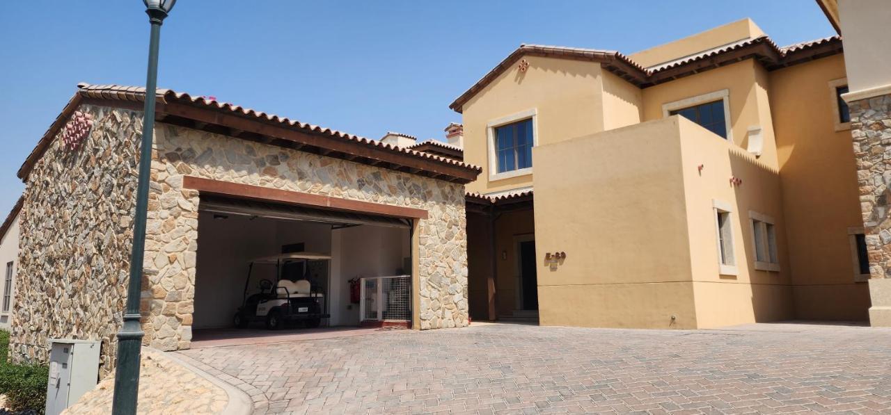 Villa Jumeirah Golf Estates - Whispering Pines By Golden Casa *
