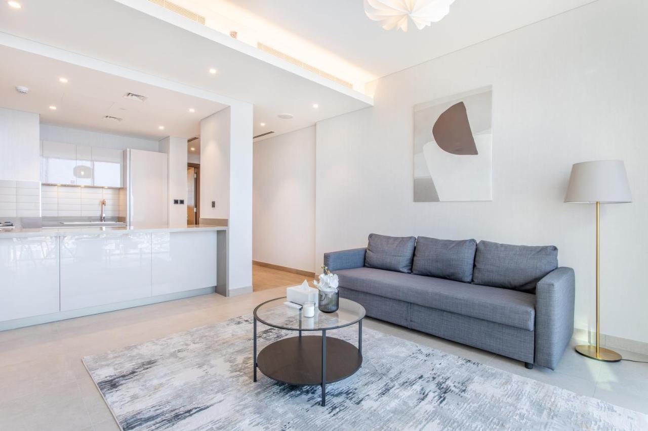 By Latinem Luxury 1br Wg1214 Near Burj Khalifa Dubái