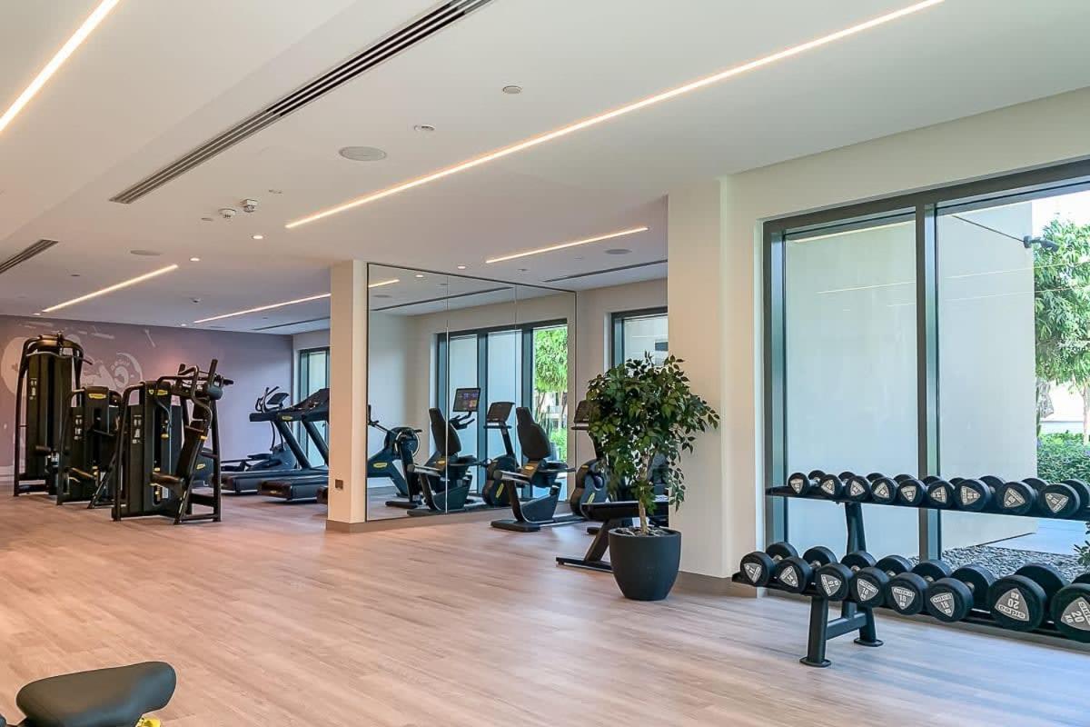 Frank Porter - Burj Royale Appartement