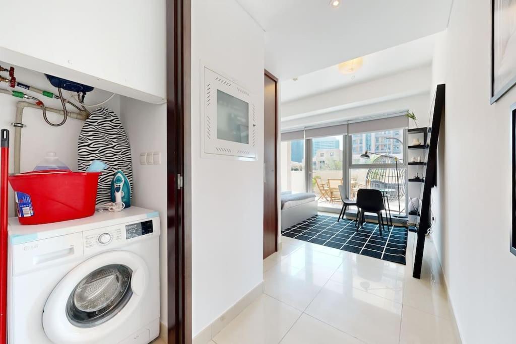 Apartamento In Part Of Downtown With Amazing Pool *