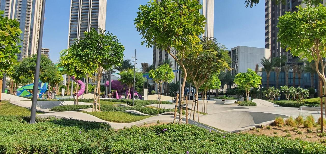 Svizona Premium 2 Bed I Panoramic Creek Views Dubai