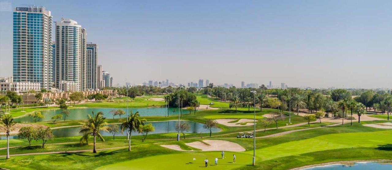Beautiful Studio In Damac Hills Apartamento
