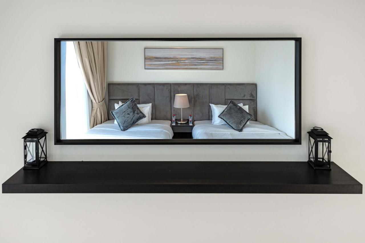 Appartement Sleeps 8 Burj Views Direct Mall Access *