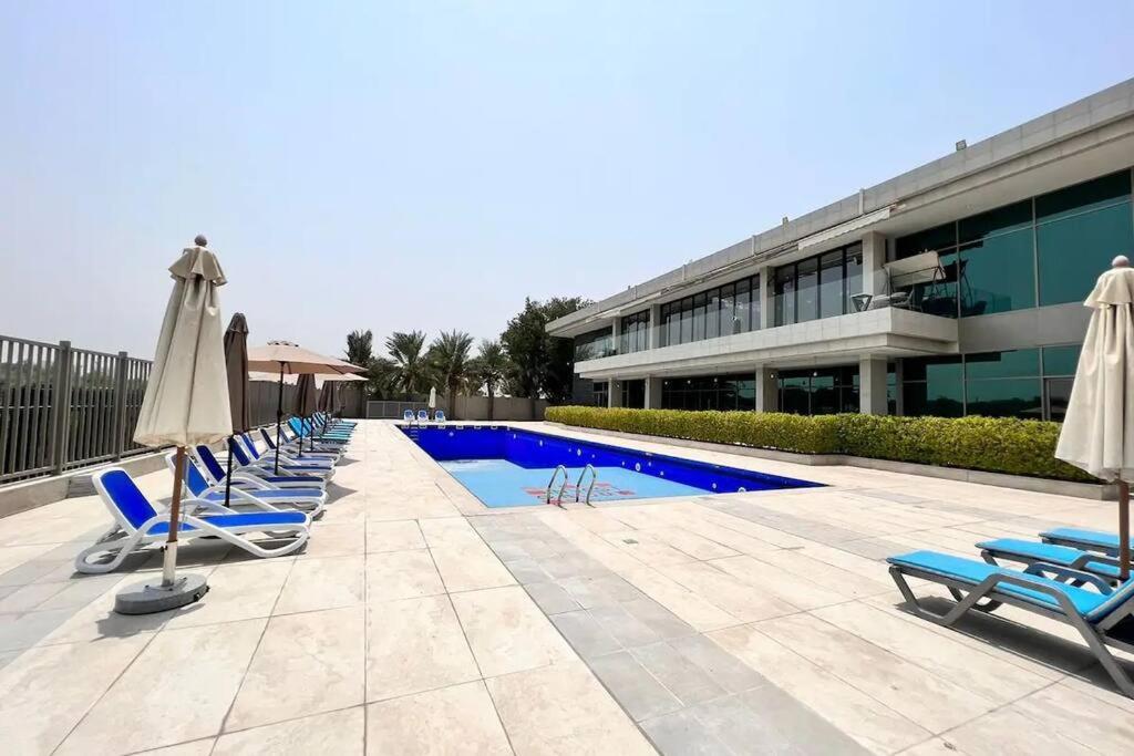 Larbi Luxurious 1br In Polo