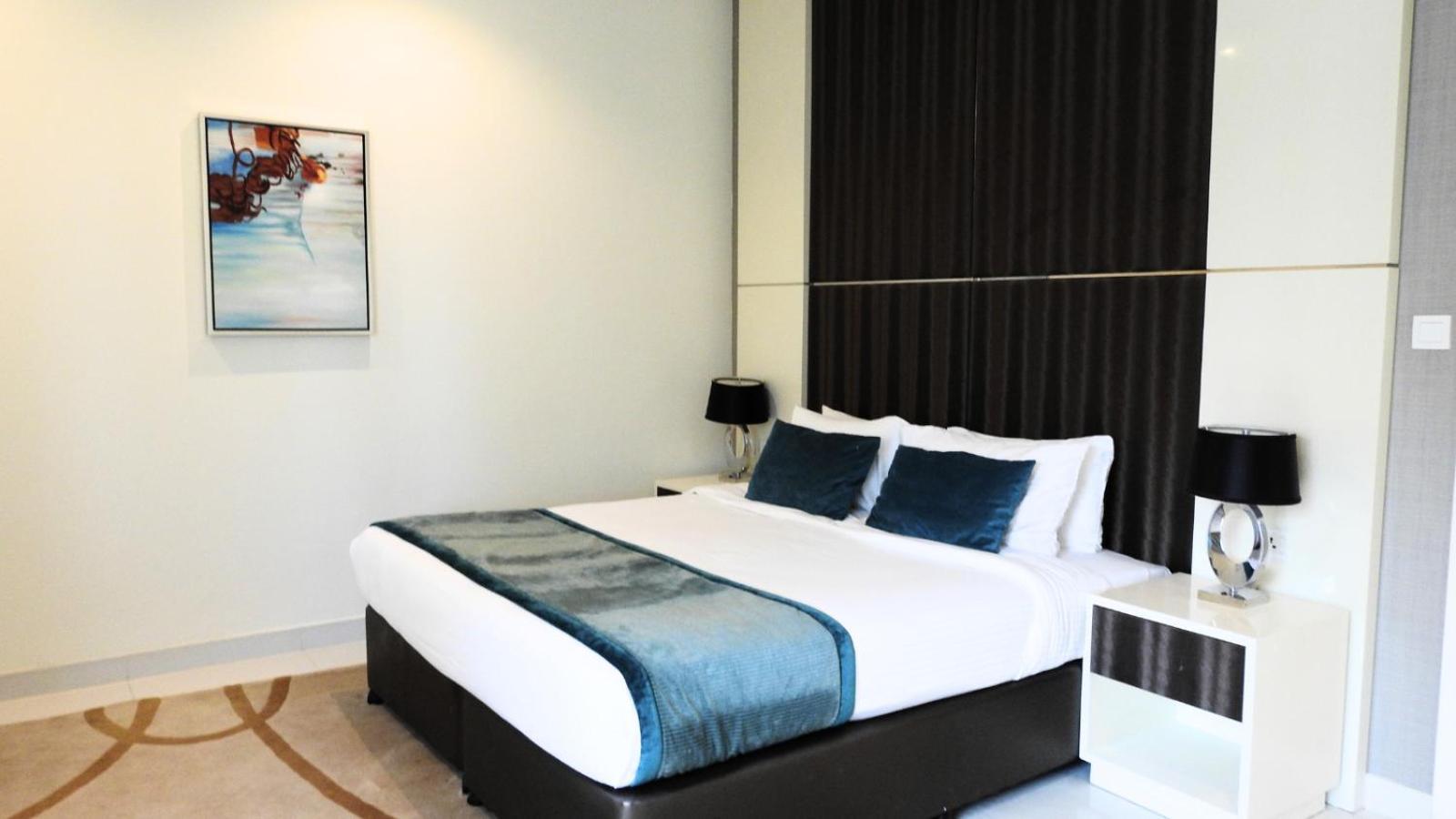 Damac - Bays Edge In Business Bay Dubai