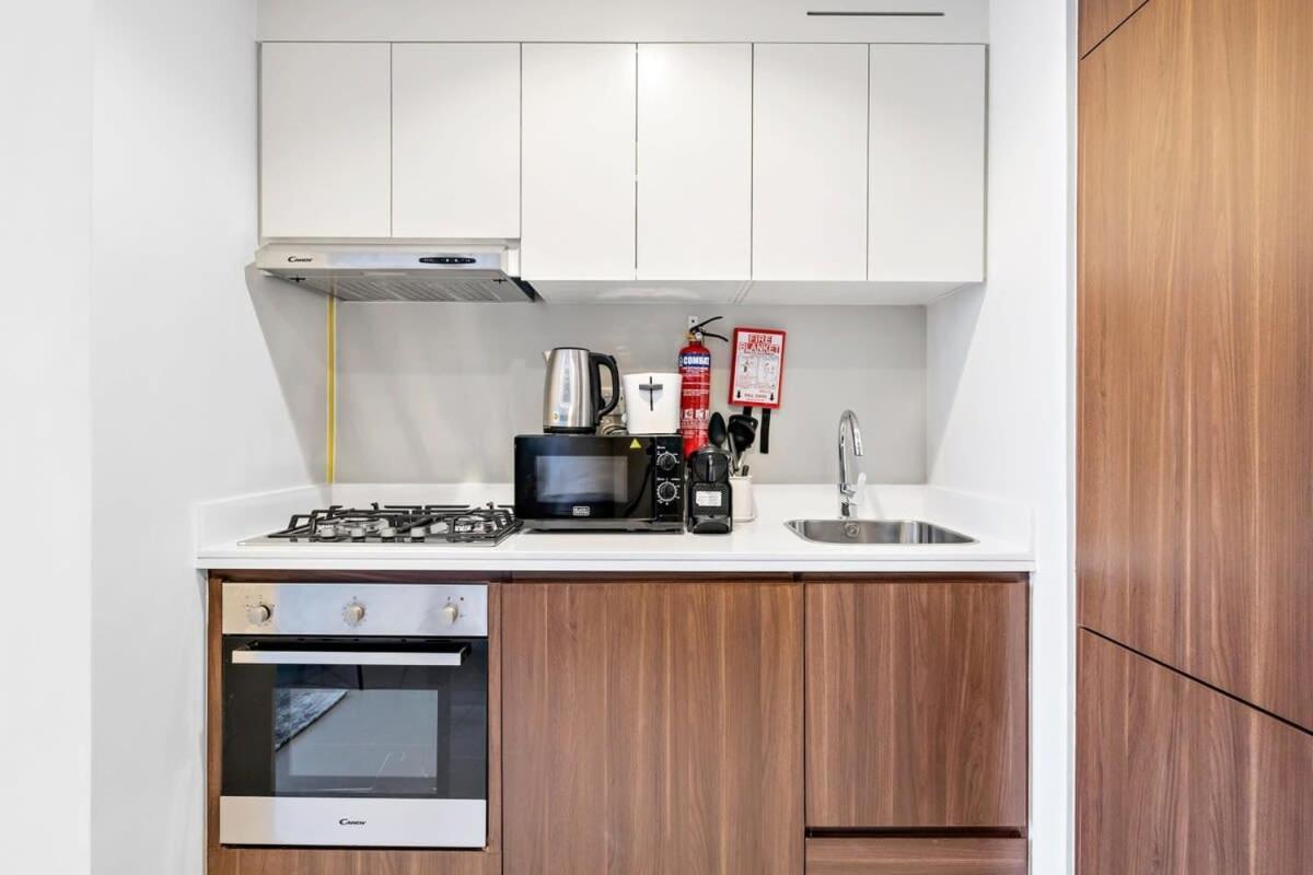 Silkhaus Burj Khalifa View Cozy Studio With Bedroom Apartamento Dubái