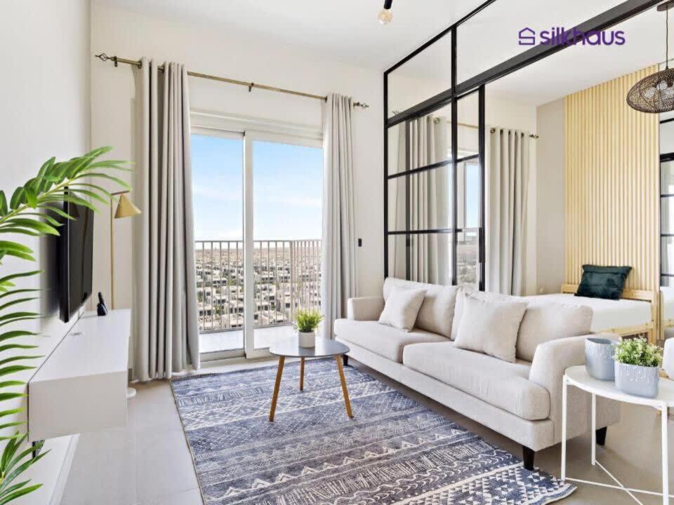 Silkhaus New 2bdr In The Collective Hills