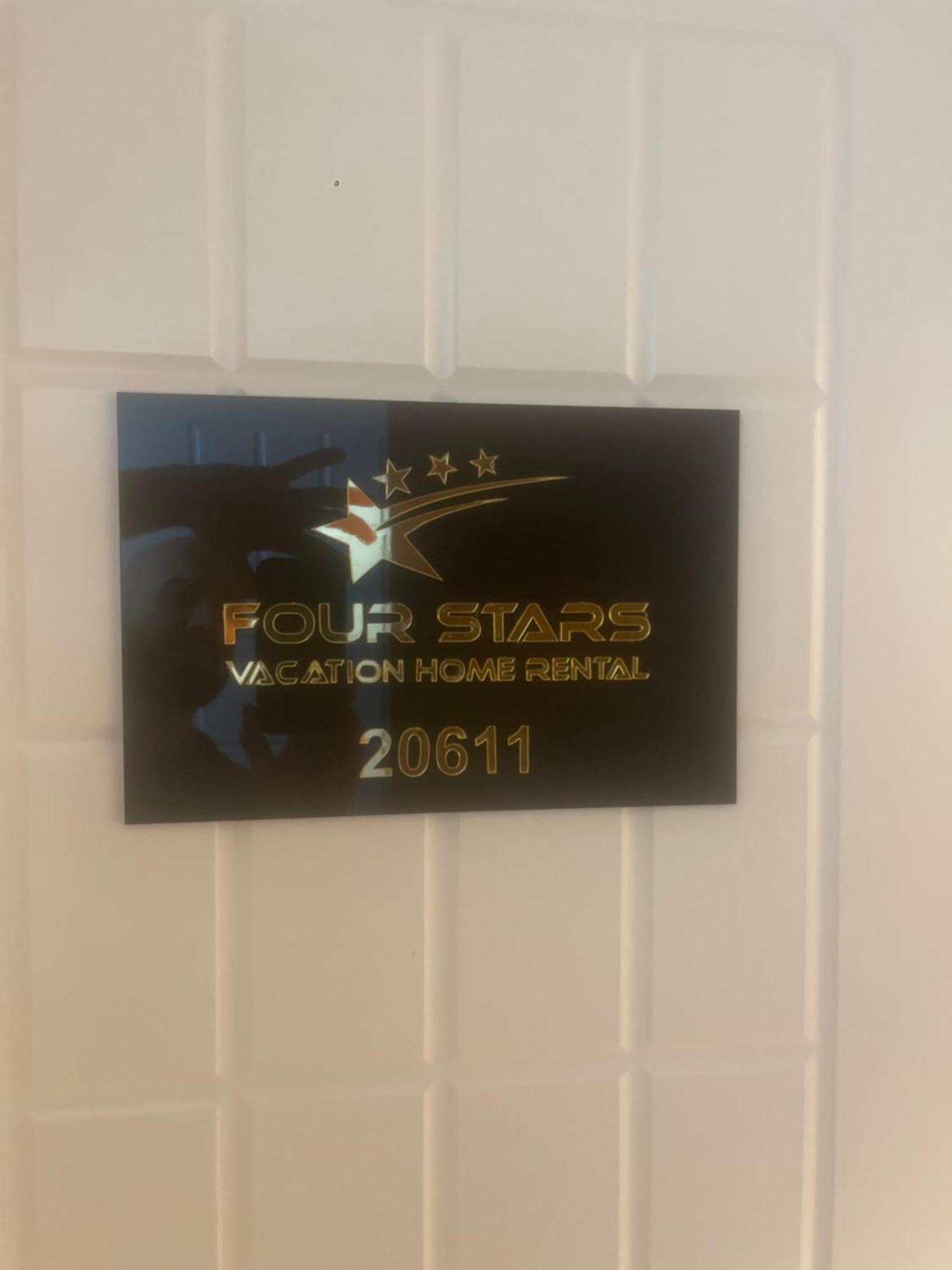 Four Stars Hostal Dubái
