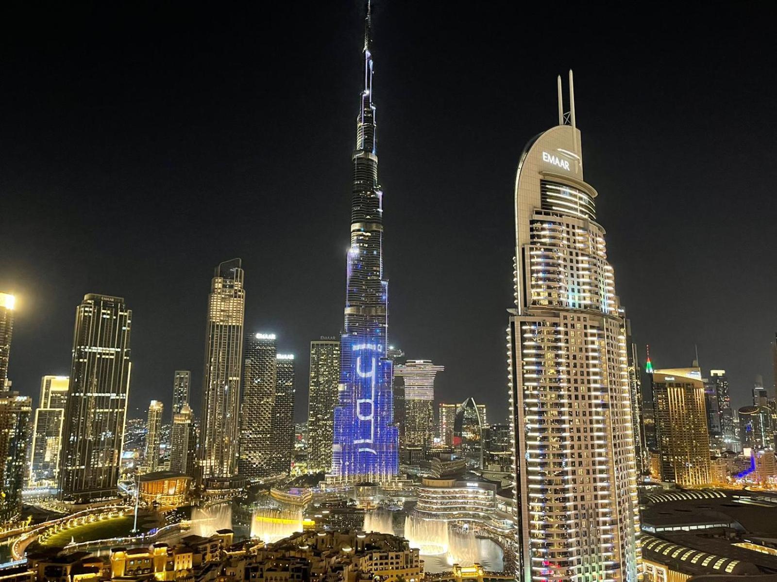 Apartamento Luxury 2br High Floor Apt. W/ Burj Khalifa View With Laser Light Show And Dancing Fountain View Dubái