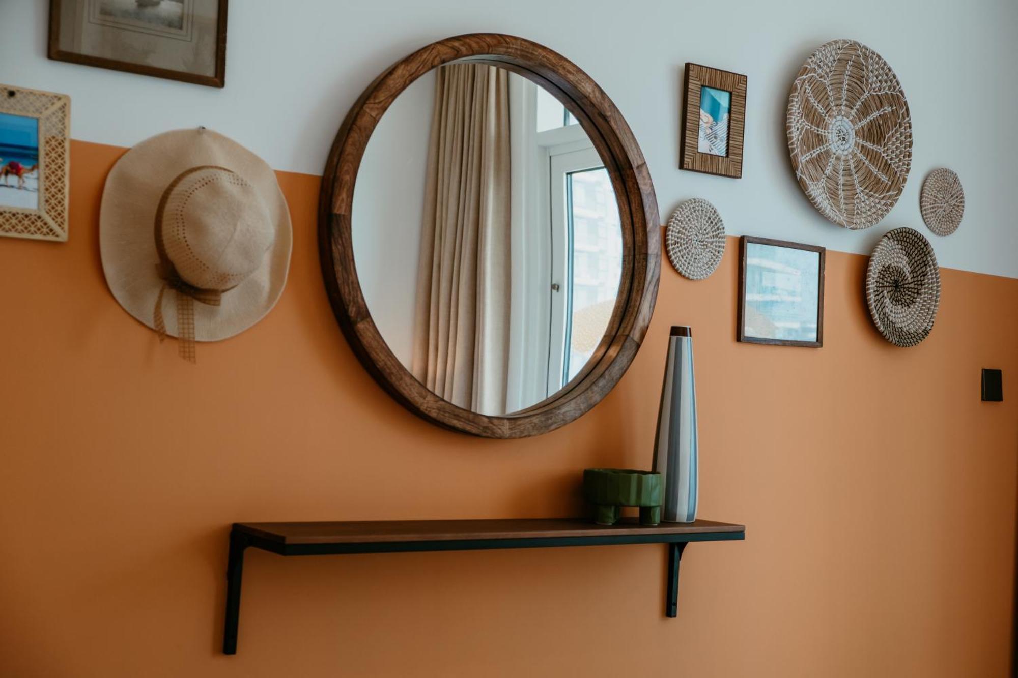 Oceanfront Escape: Stylish 1 Bedroom In Beachfront Apartment *