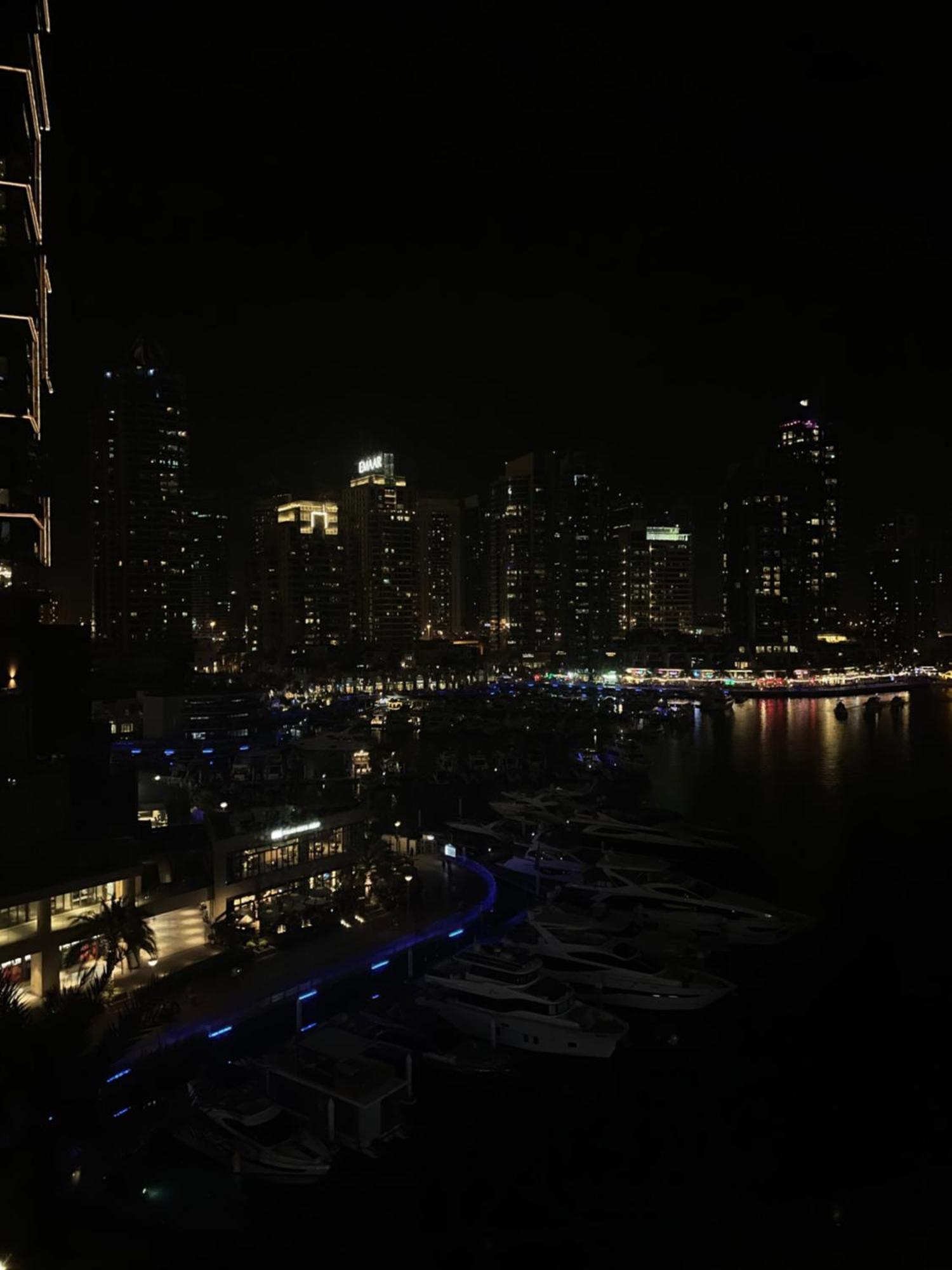 In Marina, Damac Heights 804 Apartamento *