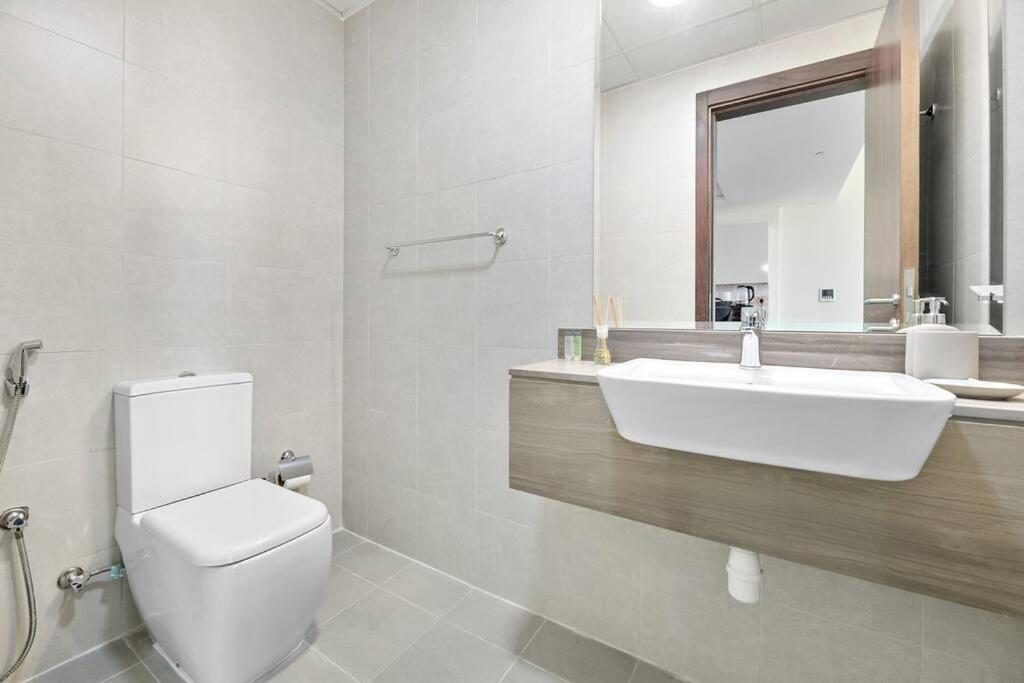 Stylish 1br Near Metro!