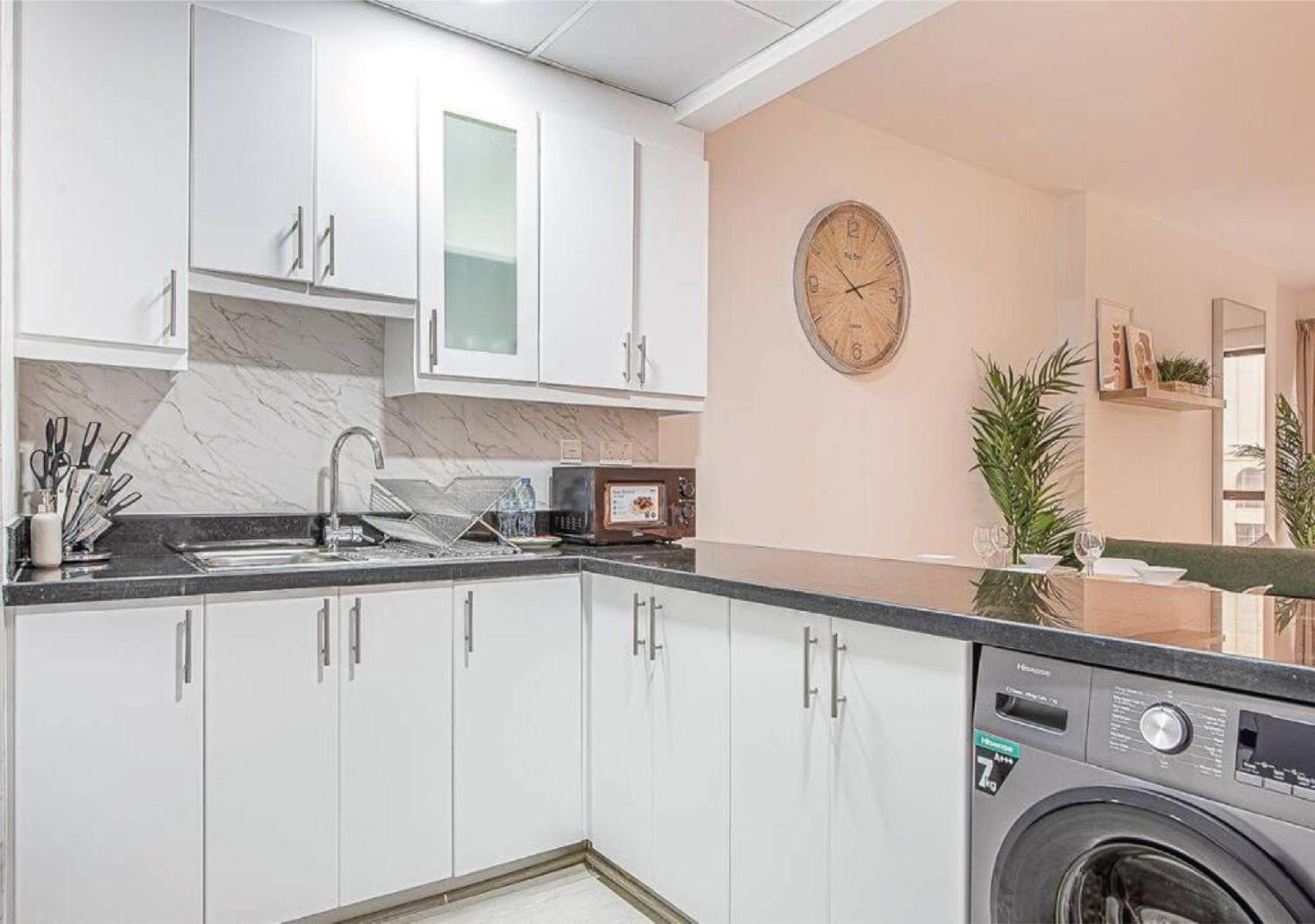 Apartment Sunshine & Breezes Cozy Studio In Jbr Near Beach