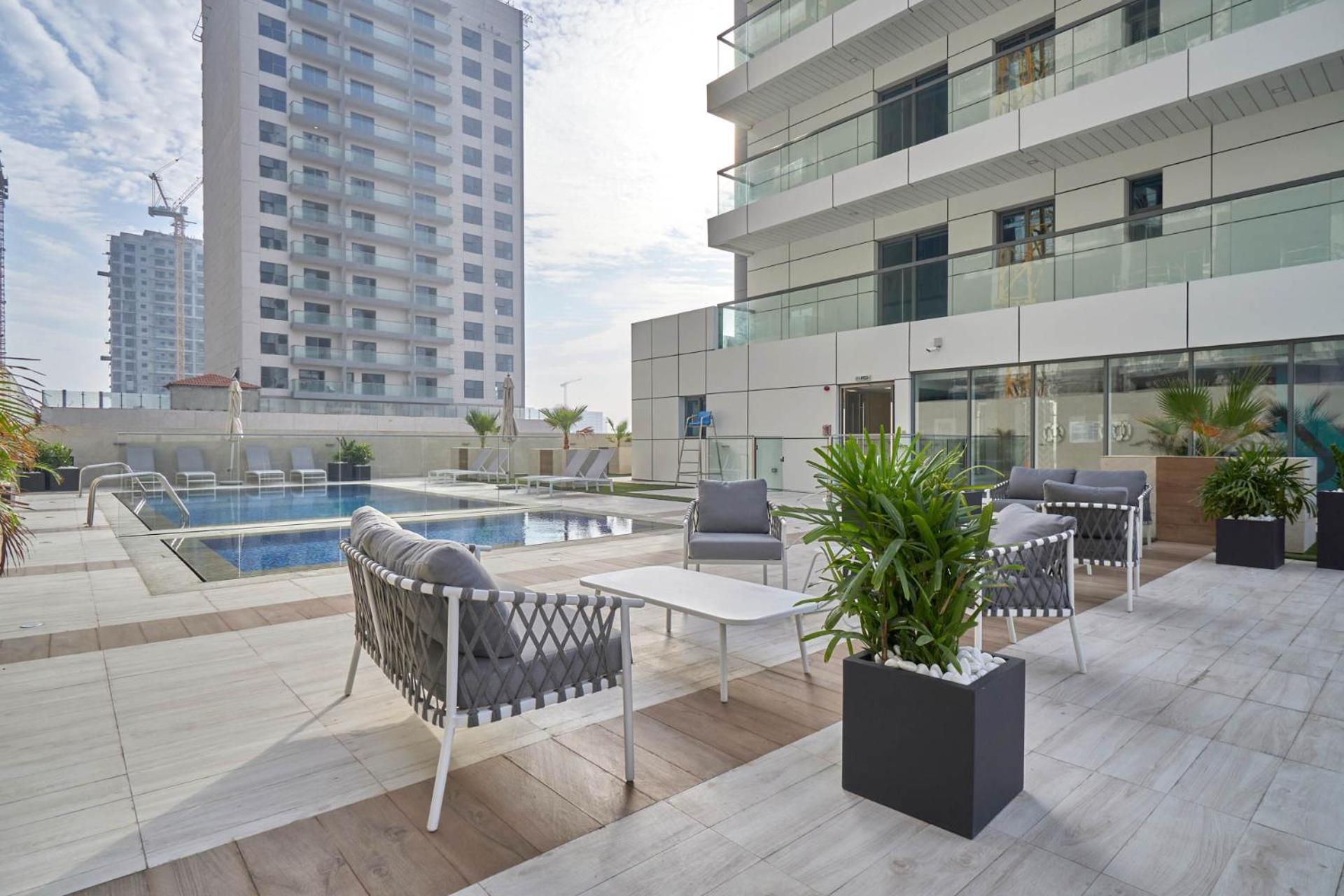 Stella Stays Pristine Studio Jvc Large Terrace Dubai