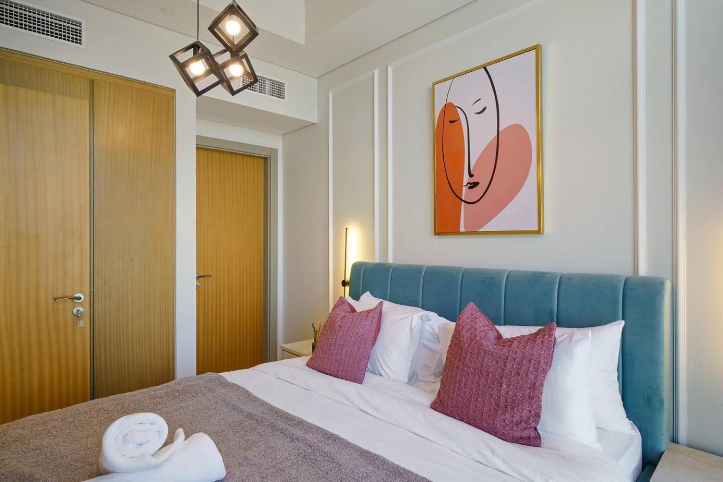 Appartement High-floor 2br In Aykon Spacious, Good View Dubaï