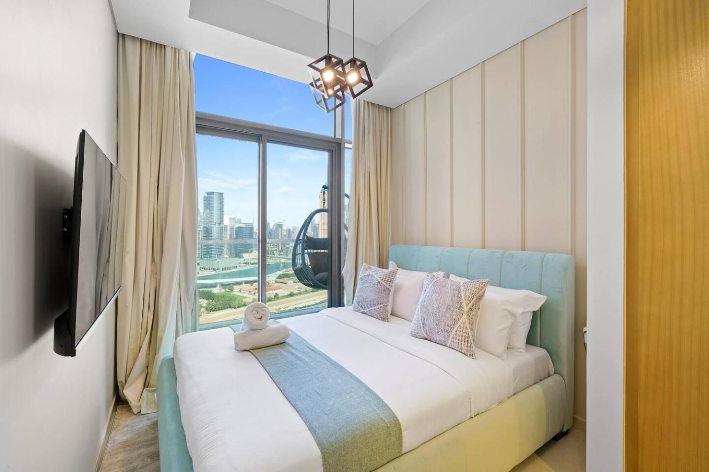 High-floor 2br In Aykon Spacious, Good View