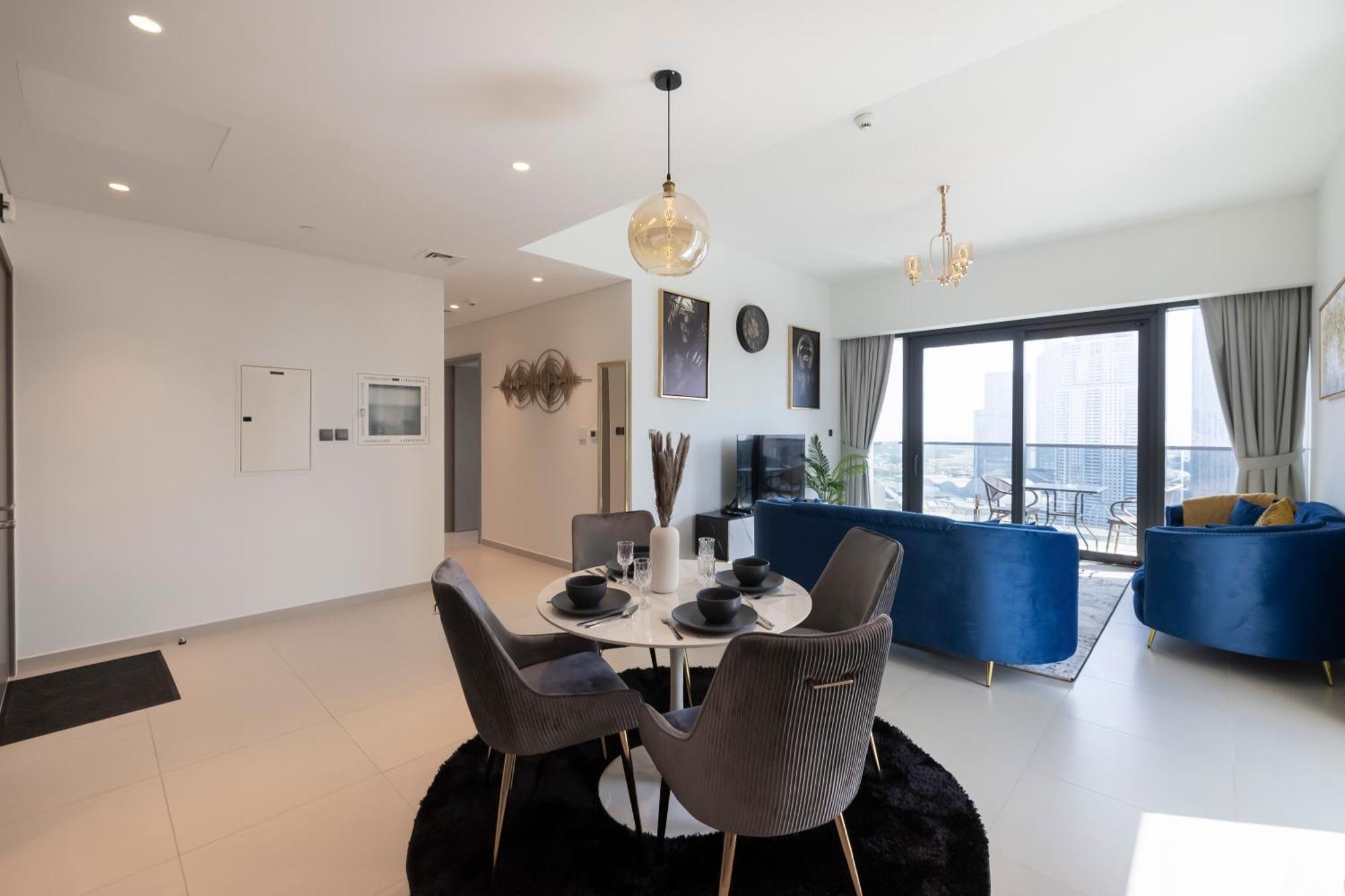 Luxury 2-br Apt With Burj View * Dubái