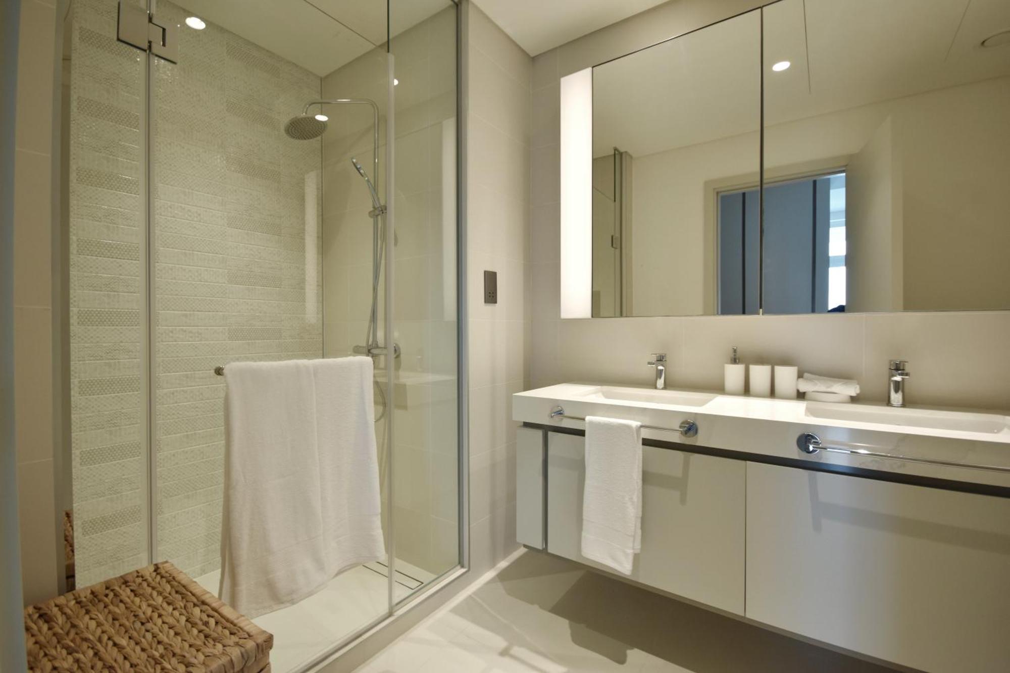 Lägenhet Stunning 2br With Panoramic Sea View In Beachfront - 24ab07 Dubai