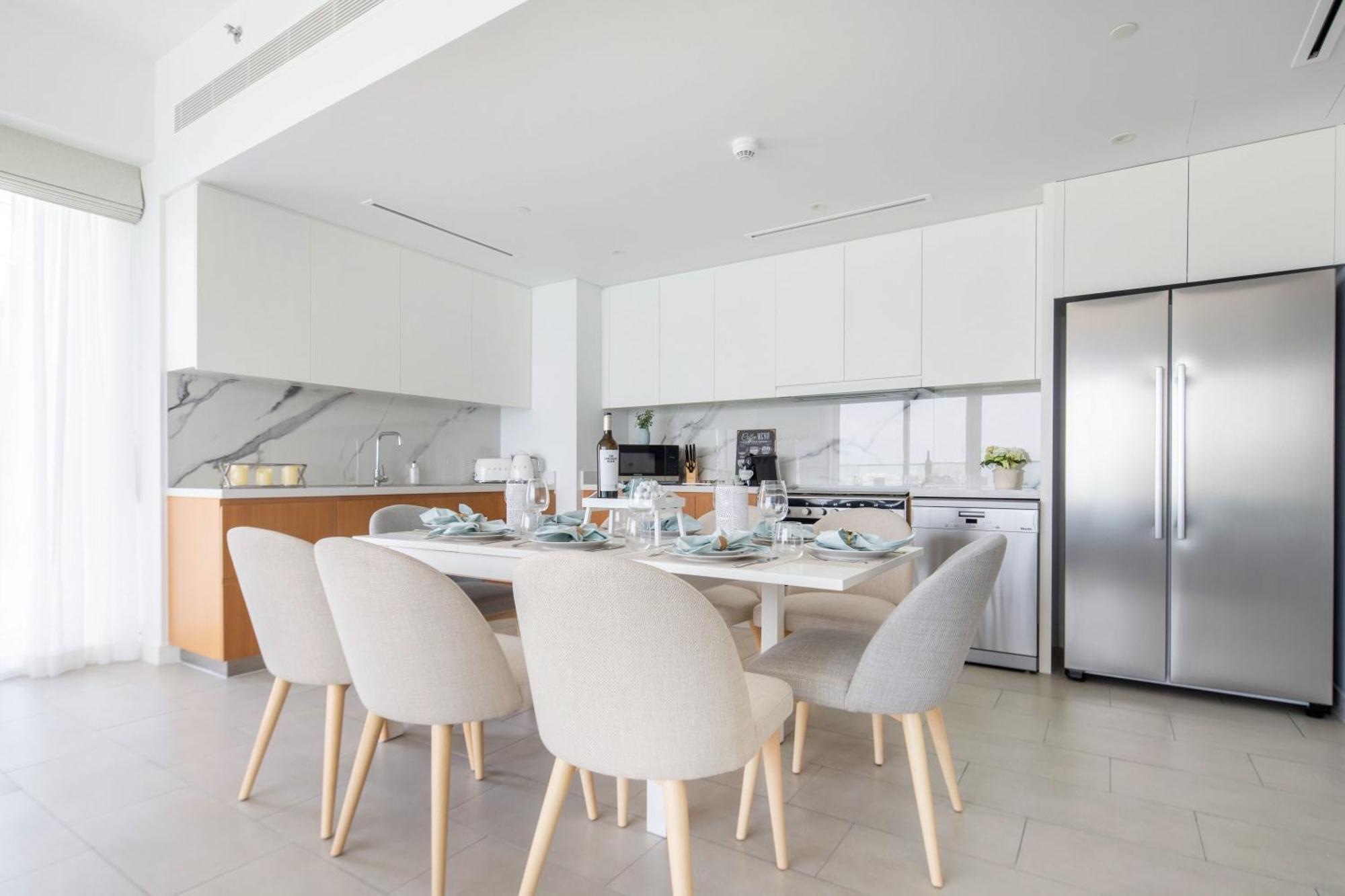 Frank Porter - La Vie Appartement Dubaï