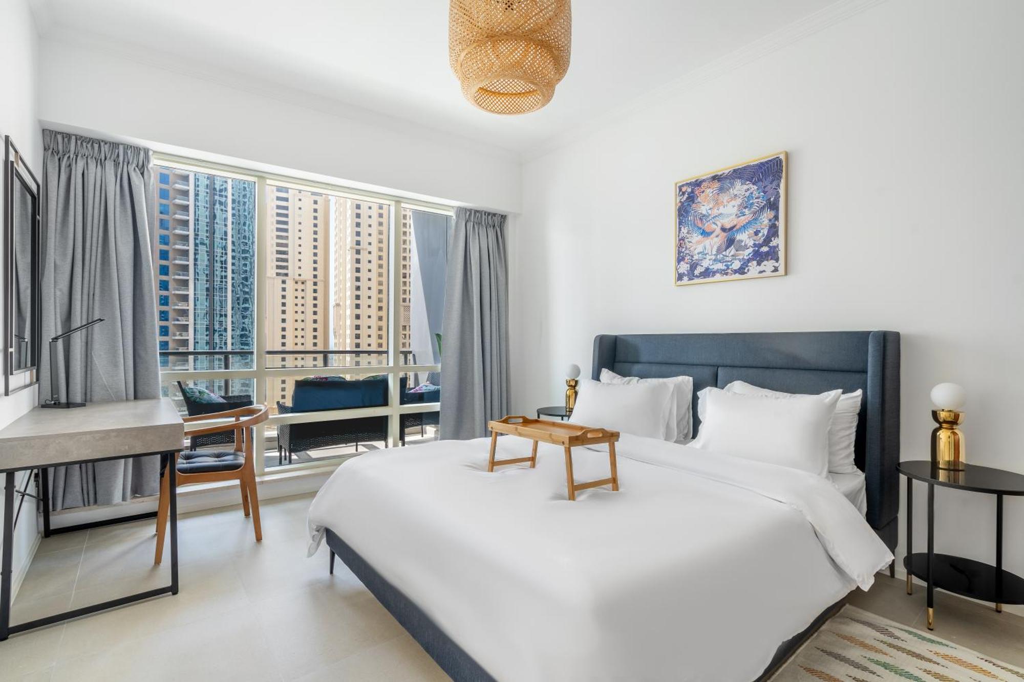 Spacious & Luxurious 1br - Marina Views - 3mn Walk To Tram, Jbr & (adults Only) * Dubái