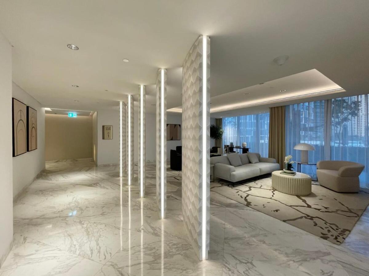 Silkhaus With Marina & Beach View 1bdr Near Bluewaters Island * Dubaï