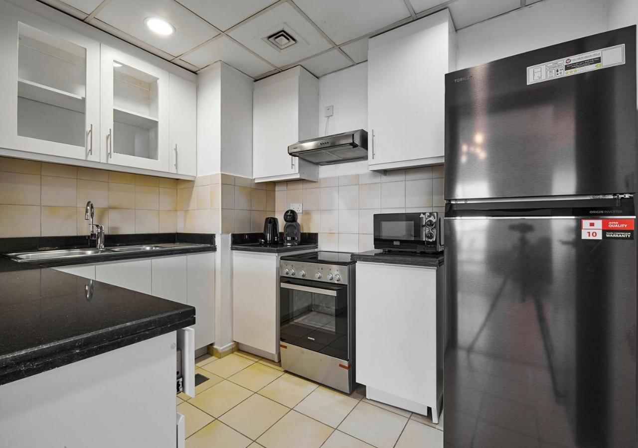 First Class In Heart Of Jbr, Steps To The - 121 Living Dubai