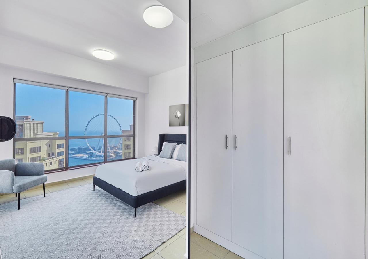 First Class In Heart Of Jbr, Steps To The - 121 Living