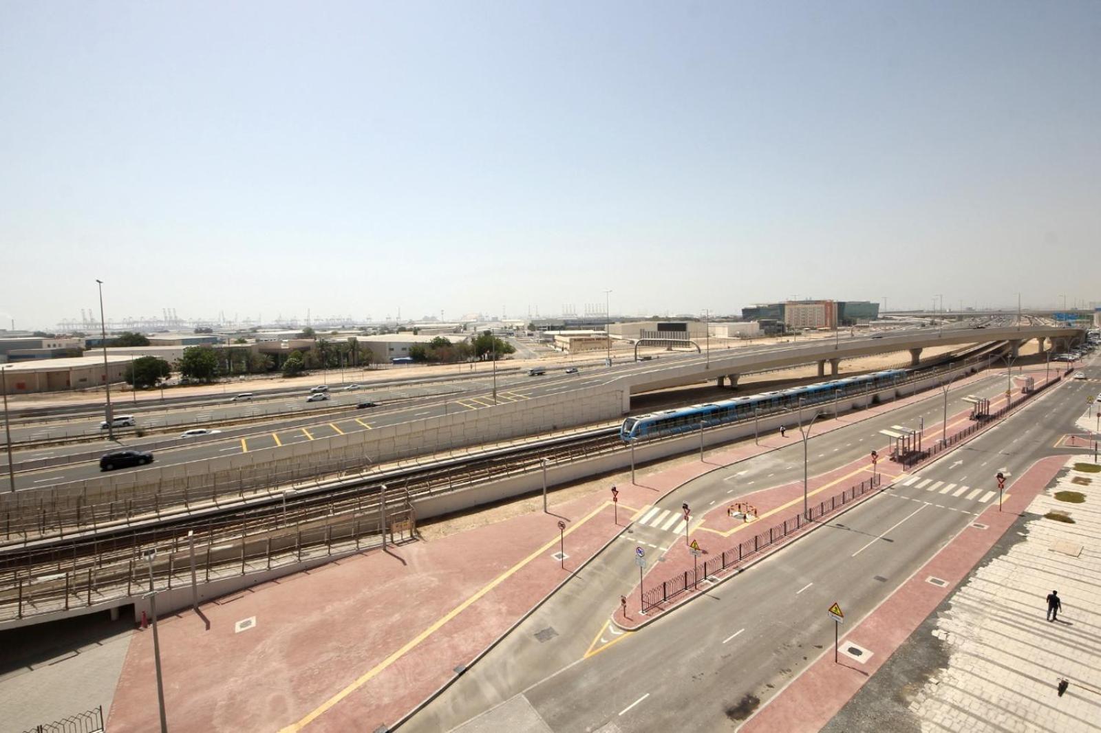 Aura Azizi By Golden Casa * Dubai