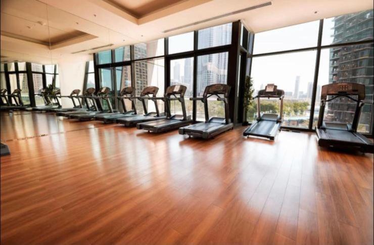 Whitesage - Unbeatable Views Of Burj Khalifa In This Huge 3br *