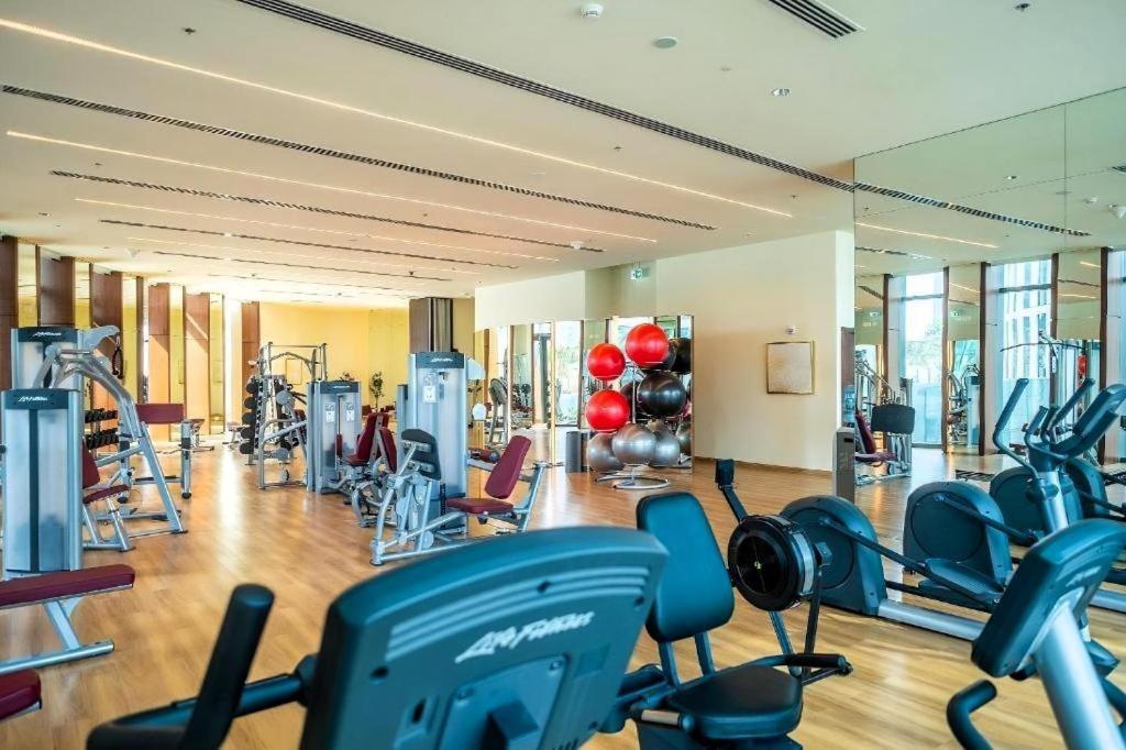 Apartemen Whitesage - Unbeatable Views Of Burj Khalifa In This Huge 3br